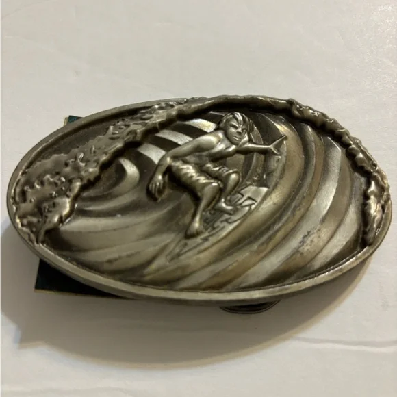 Pipeline Surfing Belt Buckle New With Tags - Picture 1 of 8